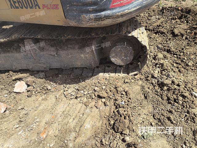 单侧履带整体（整机外观）