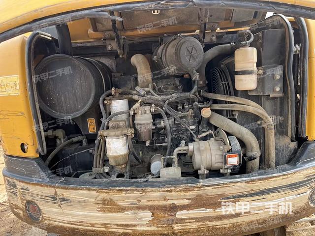 发动机整体俯视（整机外观）