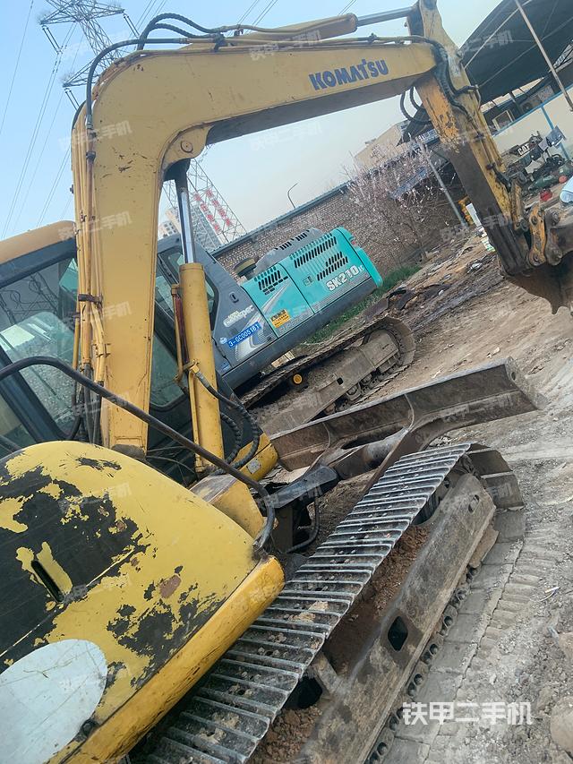 驾驶室整体（整机外观）