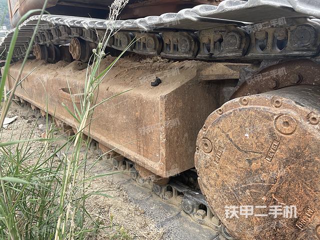 单侧履带整体（整机外观）