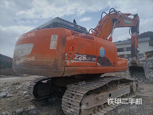 整机右后45°（整机外观）