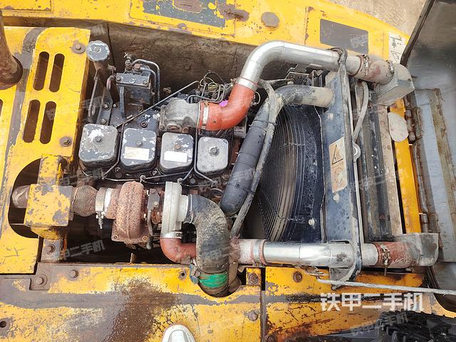 发动机整体俯视（整机外观）