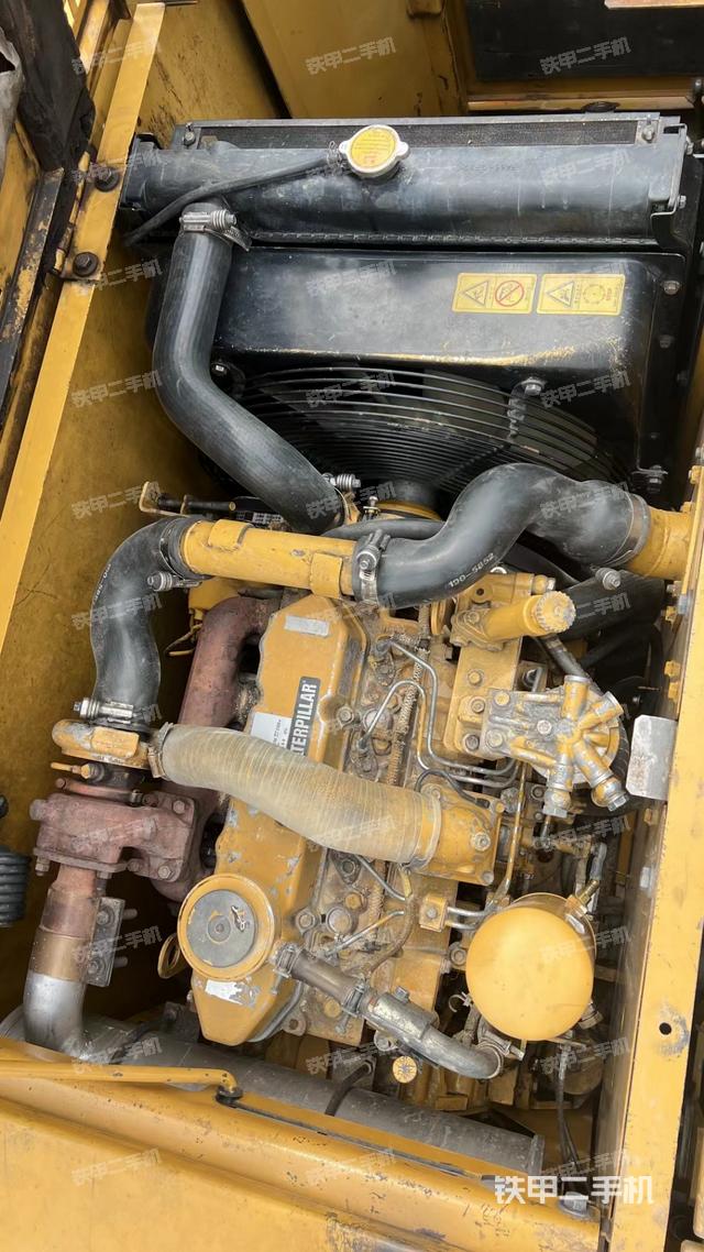 发动机整体俯视（整机外观）