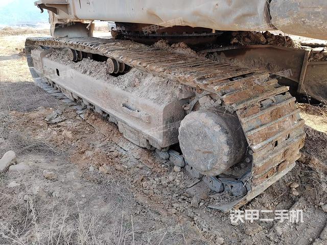 单侧履带整体（整机外观）