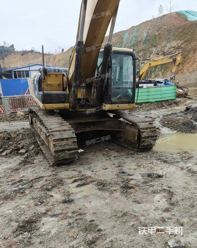 驾驶室整体（整机外观）