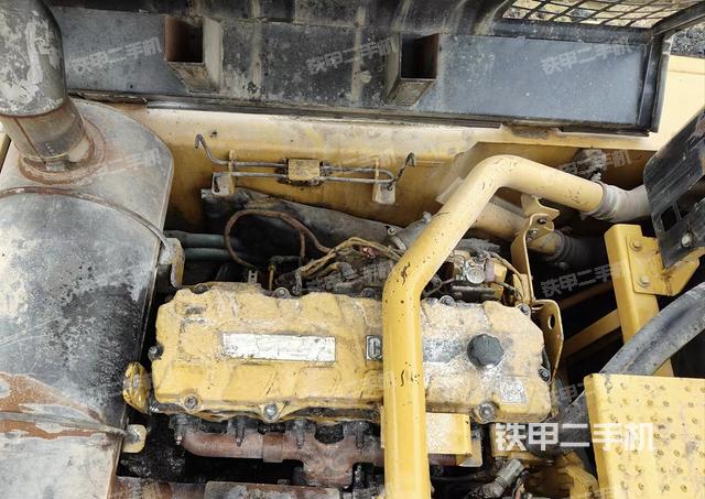 发动机整体俯视（整机外观）