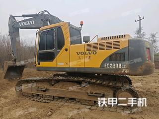广州沃尔沃EC240BLC挖掘机实拍图片