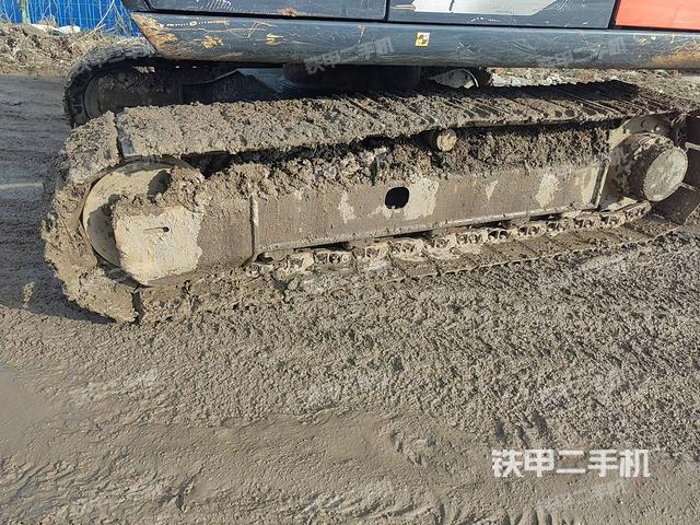 单侧履带整体（整机外观）