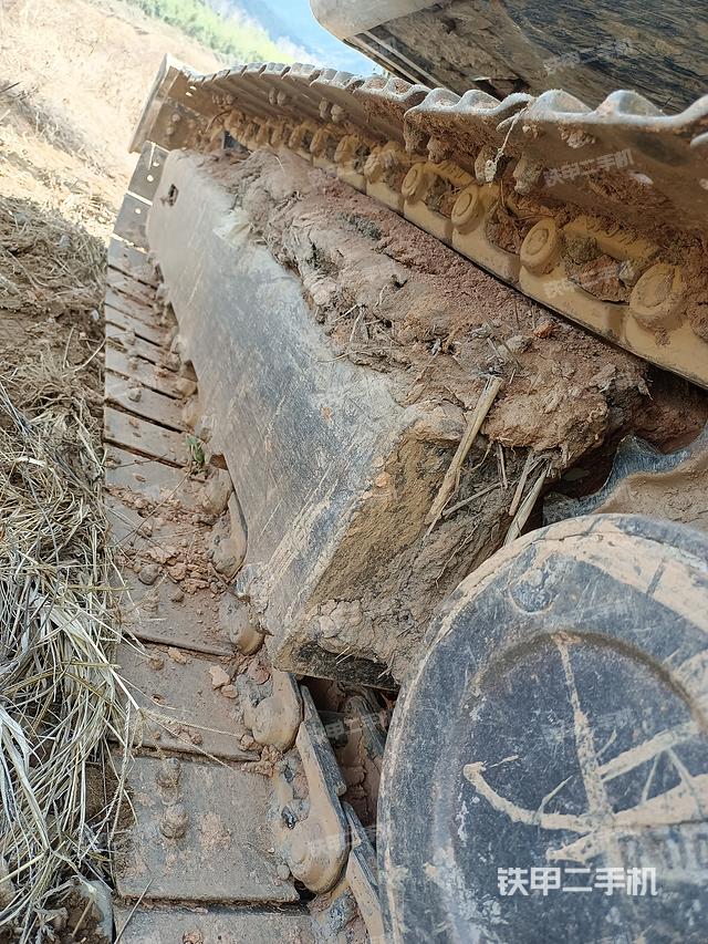 单侧履带整体（整机外观）