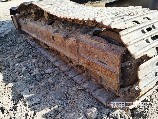 单侧履带整体（整机外观）