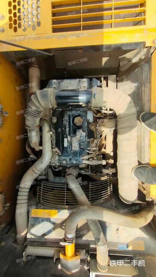 发动机整体俯视（整机外观）