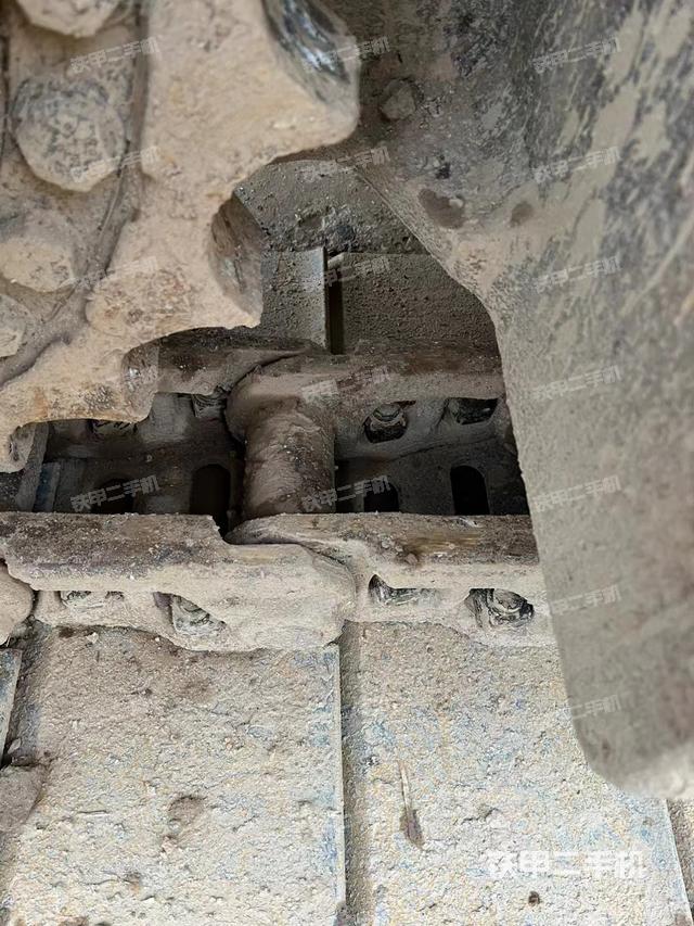 单侧履带整体（整机外观）