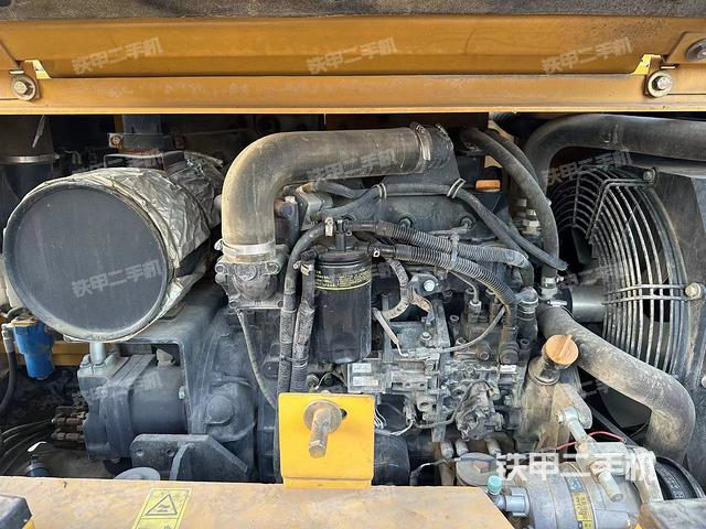 发动机整体俯视（整机外观）