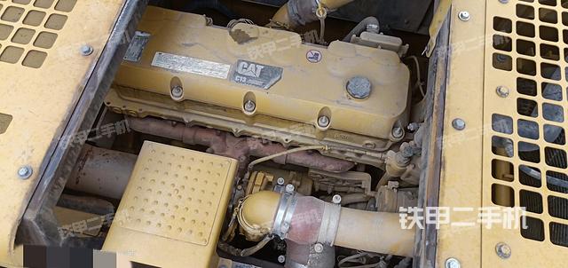 发动机整体俯视（整机外观）