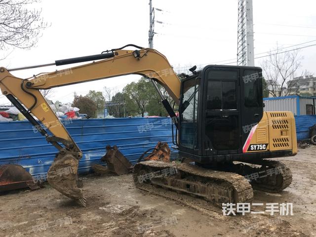三一重工SY75C挖掘机