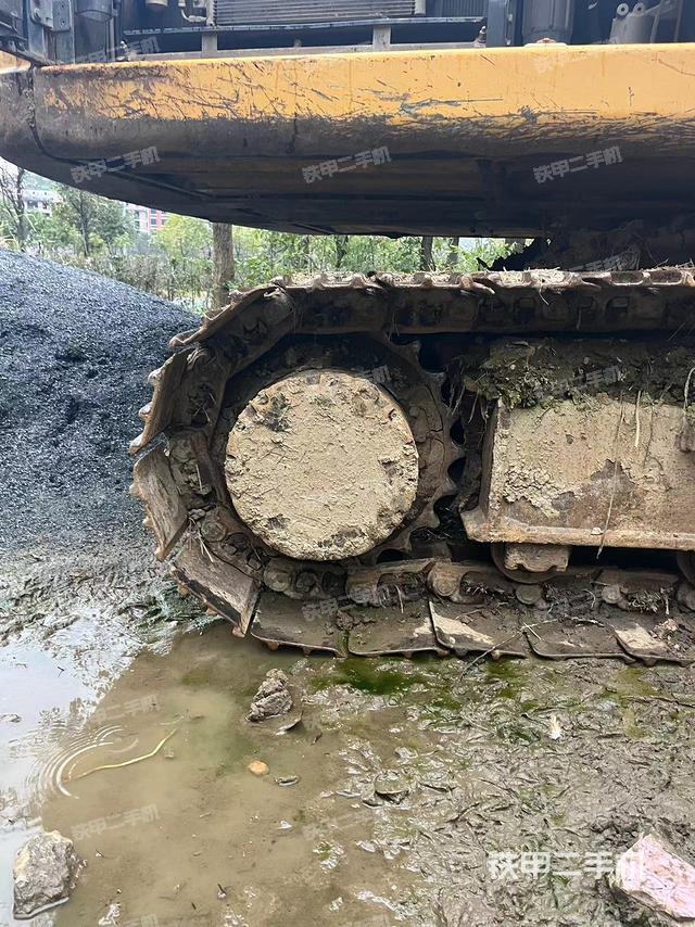 单侧履带整体（整机外观）