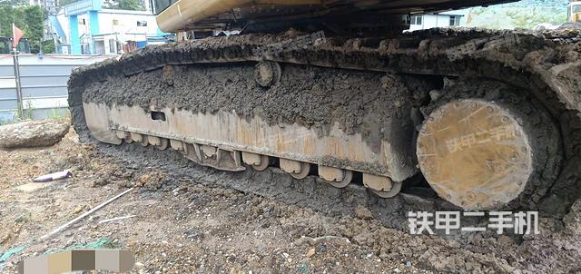 单侧履带整体（整机外观）