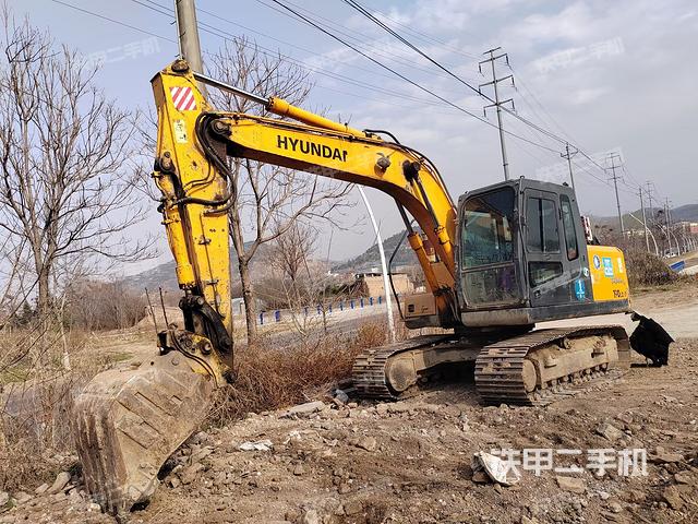 现代R150LC-7挖掘机