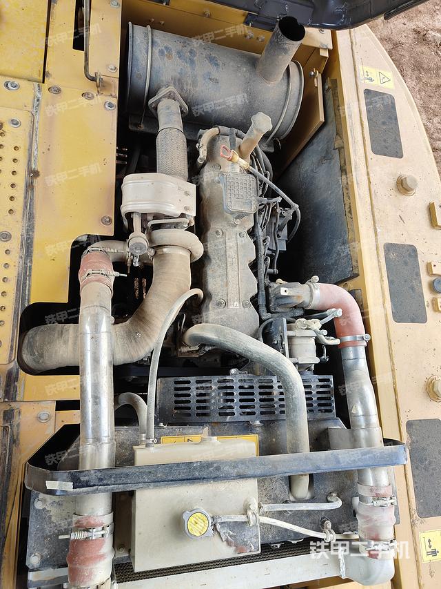 发动机整体俯视（整机外观）