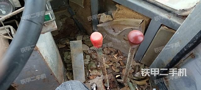 驾驶室操作台（整机外观及大件）