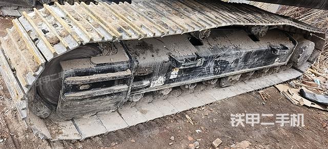 单侧履带整体（整机外观）