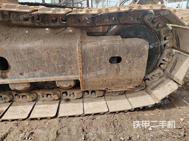 单侧履带整体（整机外观）