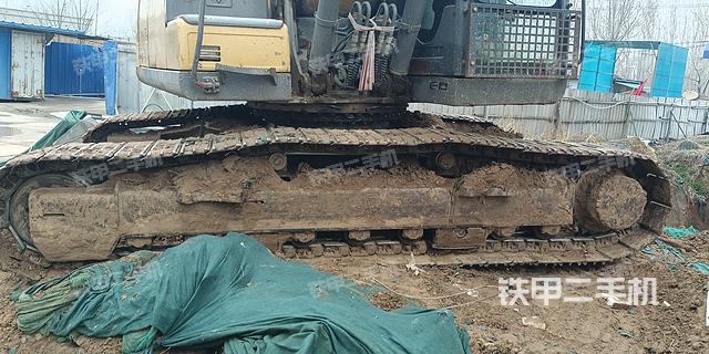 单侧履带整体（整机外观）