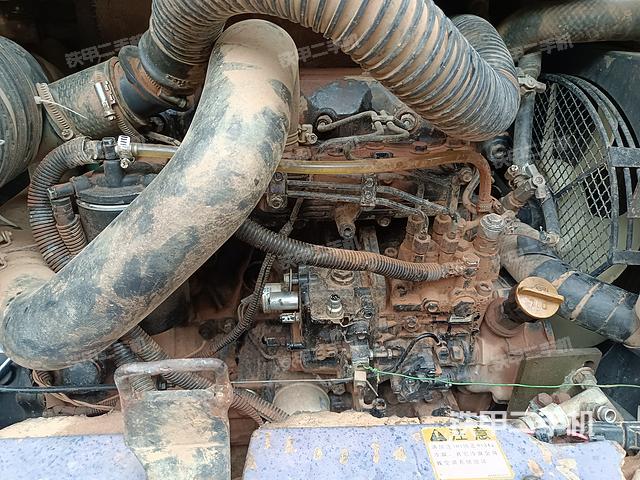 发动机整体俯视（整机外观）