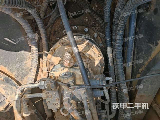 回轉(zhuǎn)馬達(dá)（上車部件）