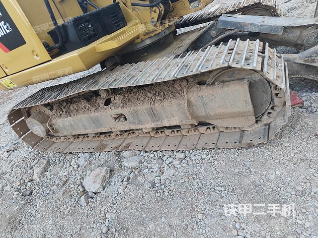 单侧履带整体（整机外观）