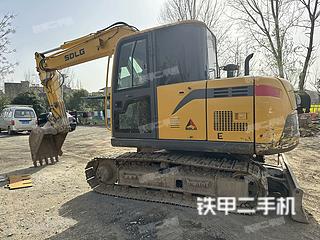 山东临工E675F挖掘机实拍图片