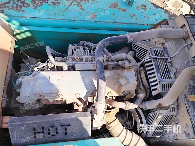 发动机整体俯视（整机外观）