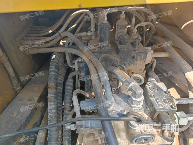 分配閥（上車部件）