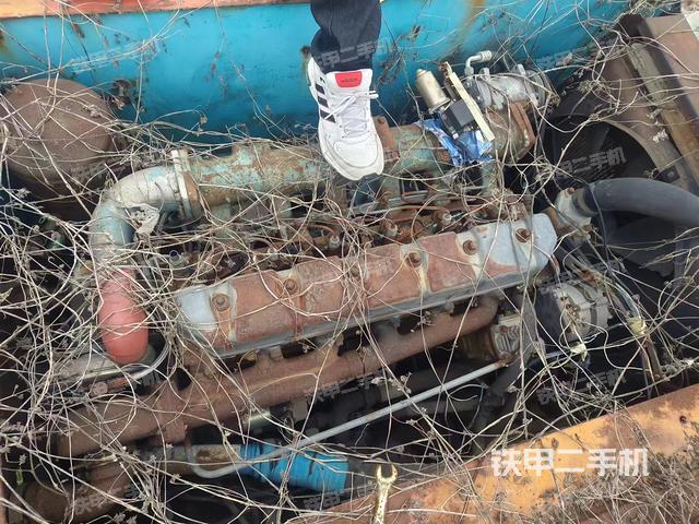 发动机整体俯视（整机外观）