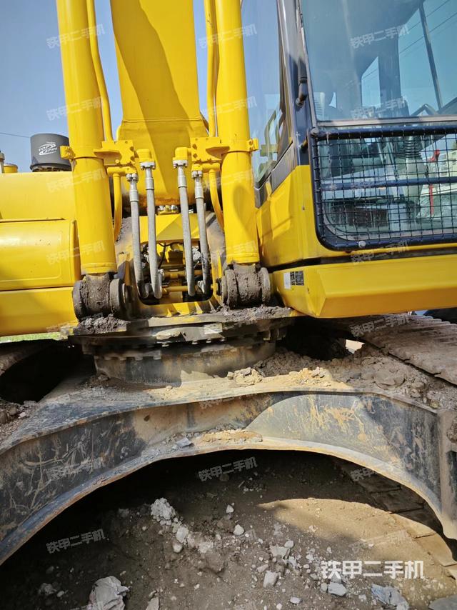 驾驶室整体（整机外观）