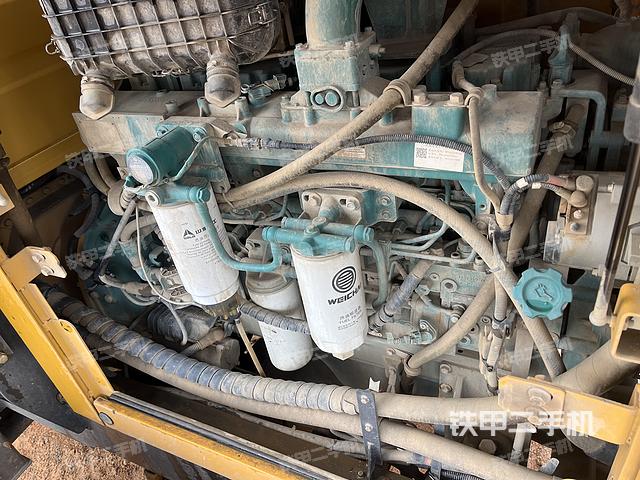 发动机左侧（整机外观及大件）