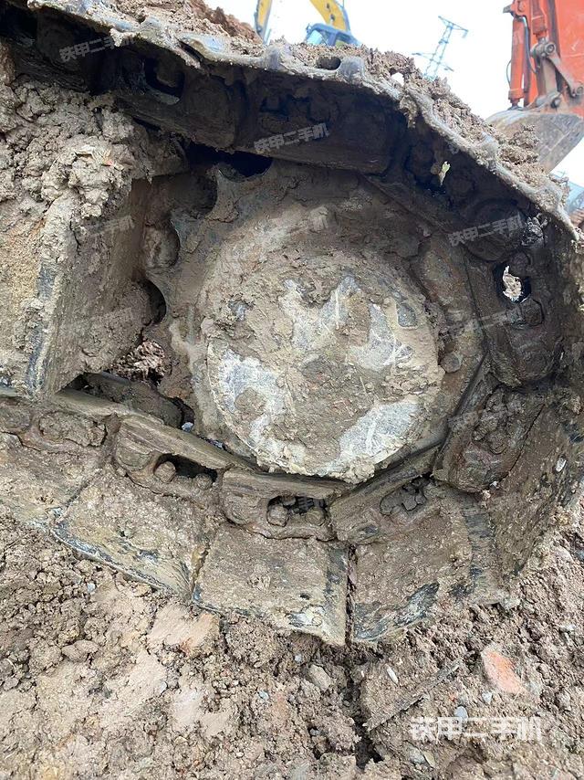 单侧履带整体（整机外观）