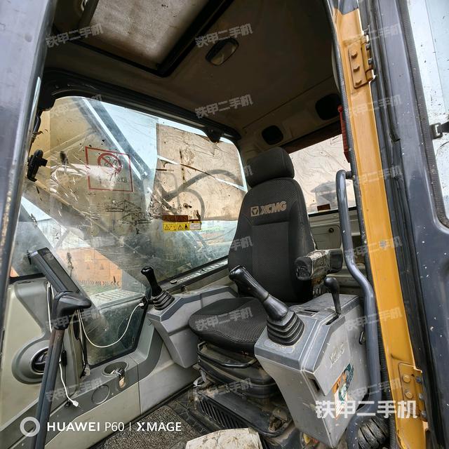 頂棚整體（駕駛室部分）