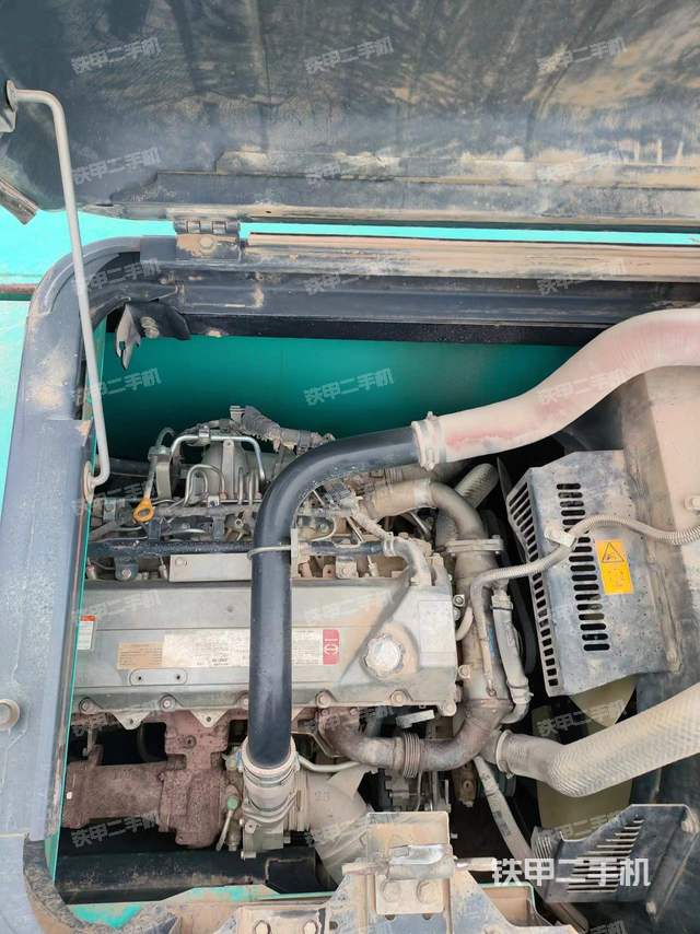 发动机整体俯视（整机外观）