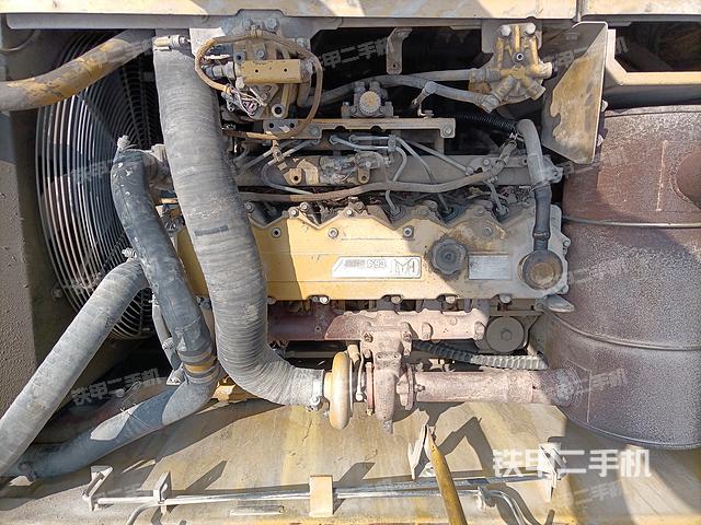 发动机整体俯视（整机外观）