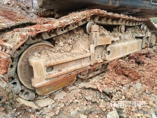 右侧履带整体（行走机构）