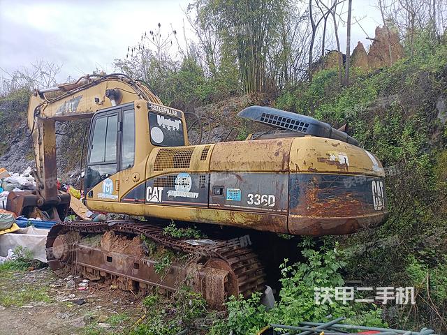 整机右后45°（整机外观）