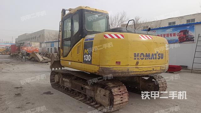 驾驶室顶部（整机外观）