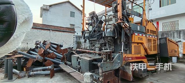 整机右后45°（设备外观及核心部件）