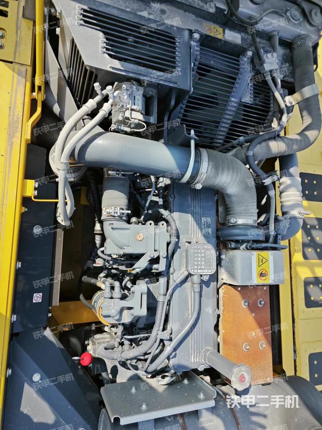 发动机整体俯视（整机外观）