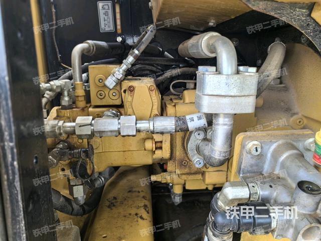 液压泵室（大件舱室）