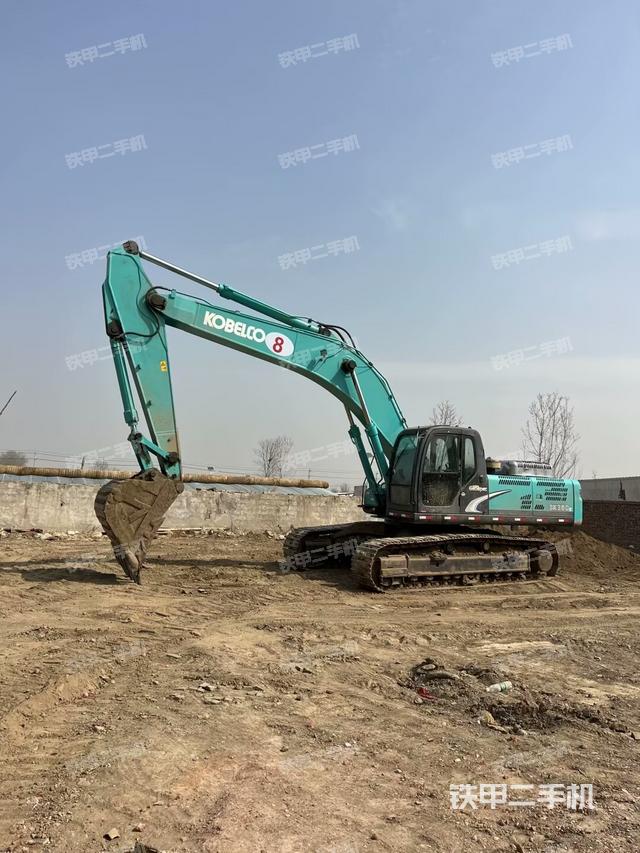 神鋼SK350LC-8挖掘機(jī)
