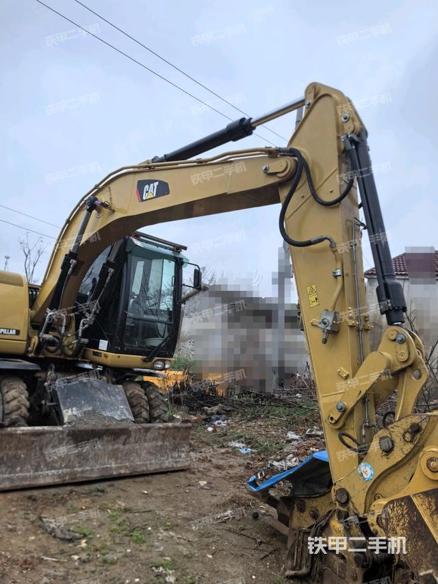 大臂整体 右侧（工作和回转装置）