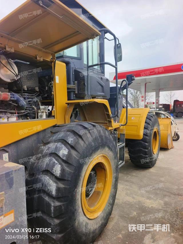 整机右后45°（整机外观及大件）