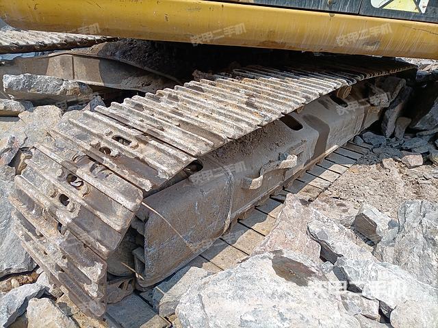 单侧履带整体（整机外观）